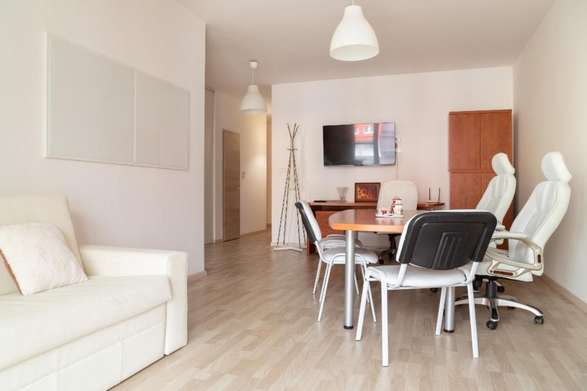 Great Tourist And Business Apartment Near Center Bratislava Exteriér fotografie