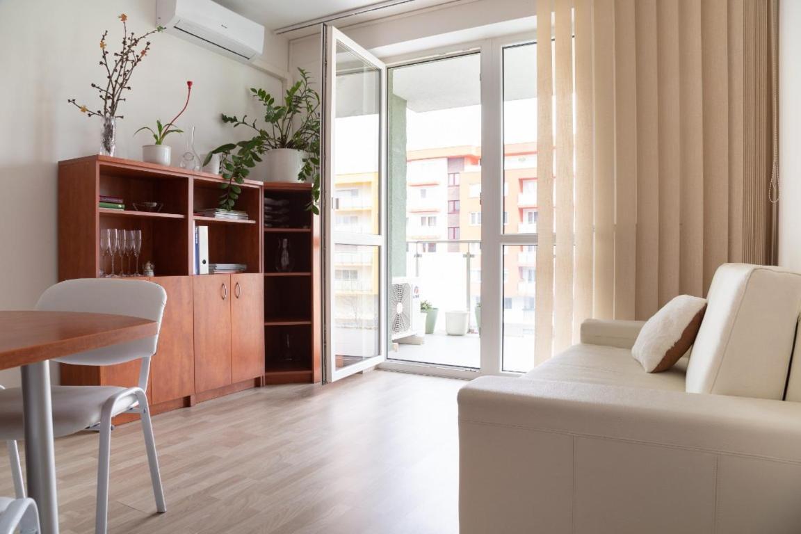 Great Tourist And Business Apartment Near Center Bratislava Exteriér fotografie